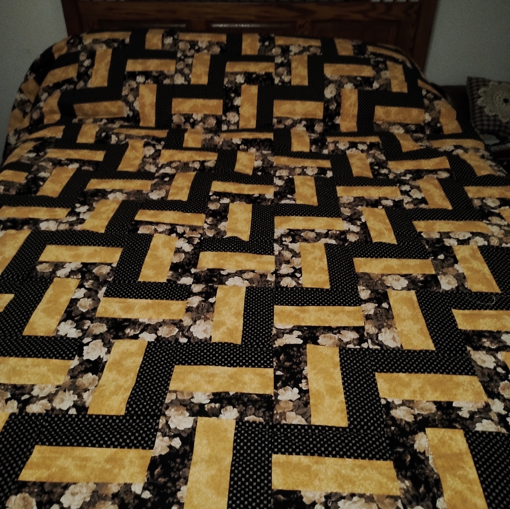 Hand quilted rail fence Quilt